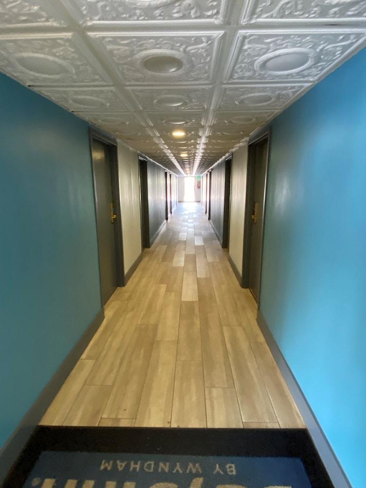 Days Inn By Wyndham Fort Pierce Midtown Extérieur photo