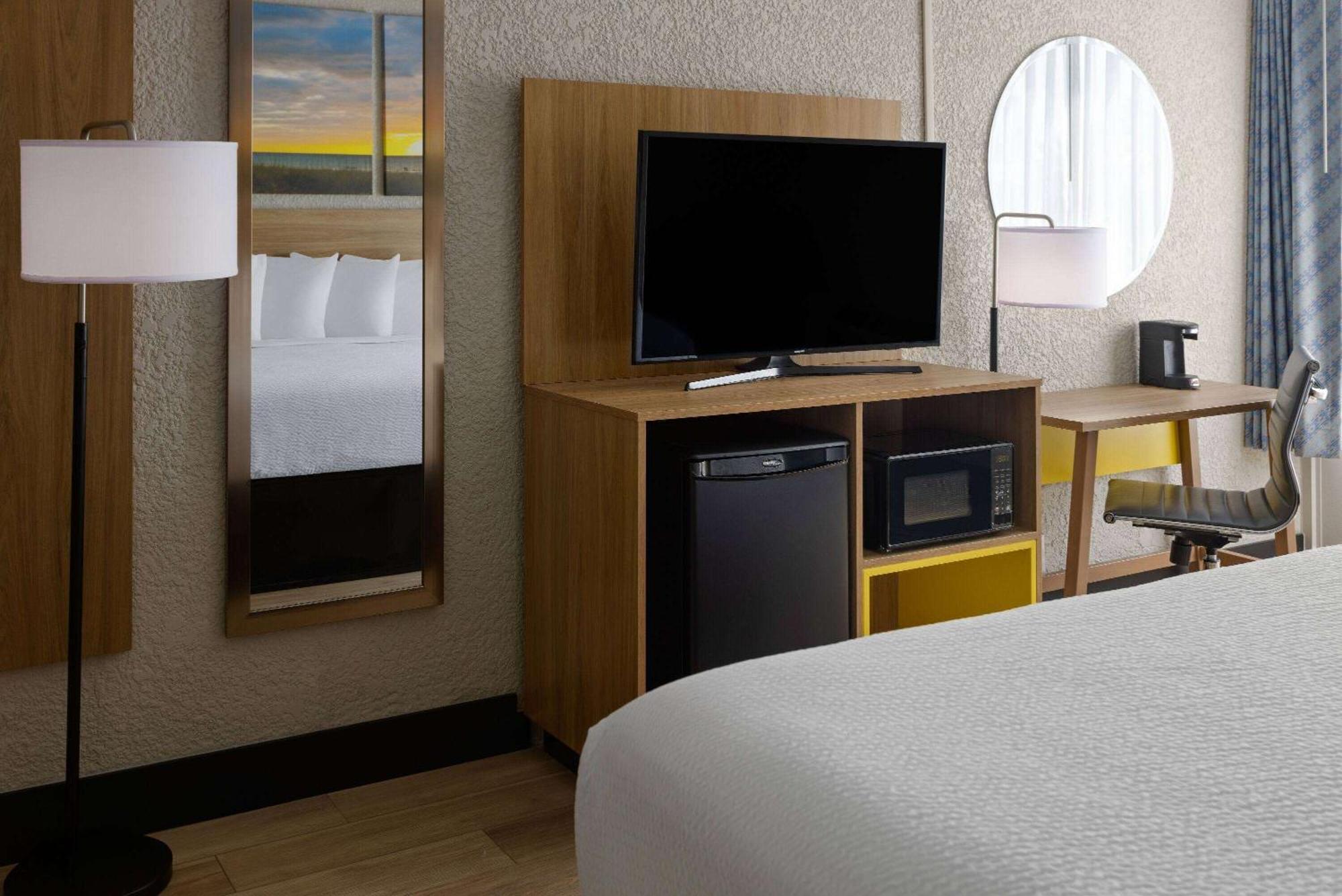 Days Inn By Wyndham Fort Pierce Midtown Extérieur photo