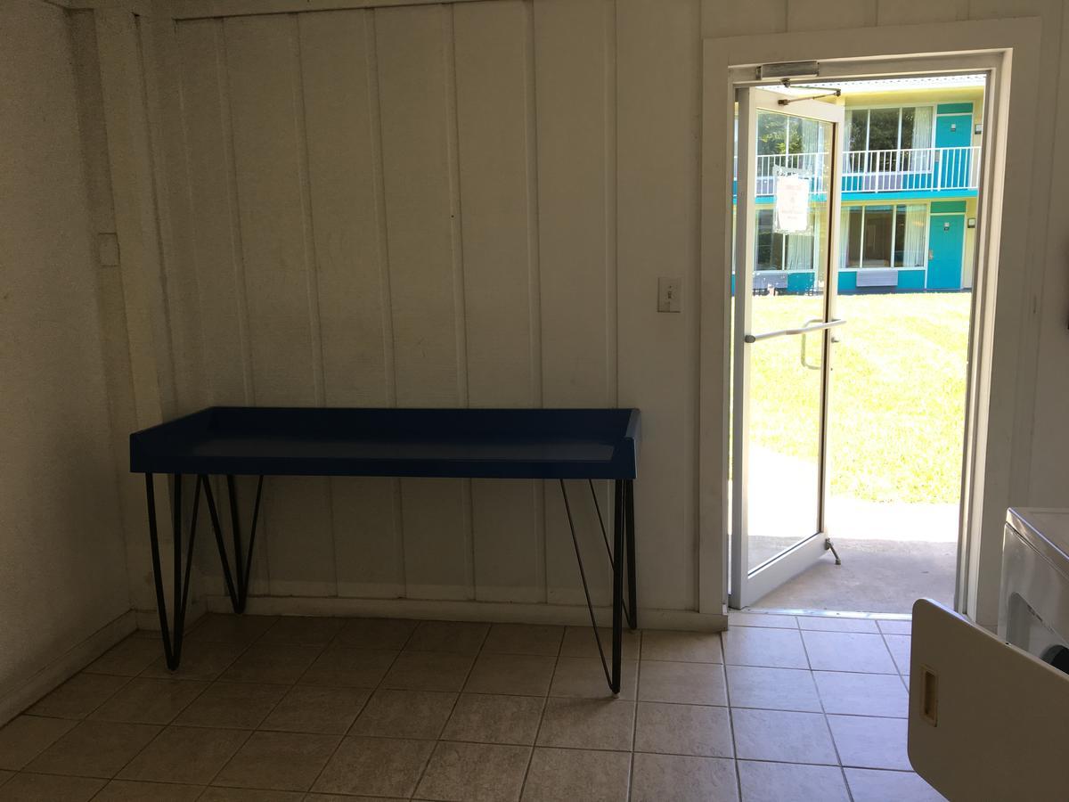 Days Inn By Wyndham Fort Pierce Midtown Extérieur photo
